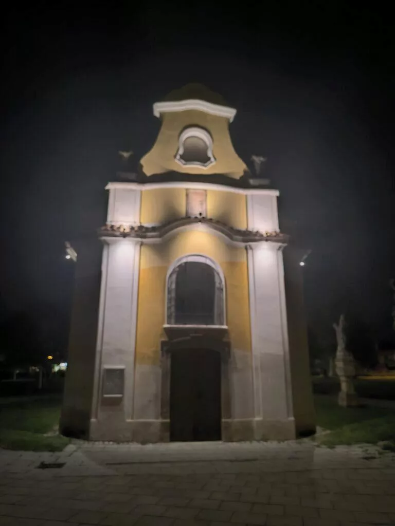redmi note 13 pro nocni fotografie 13