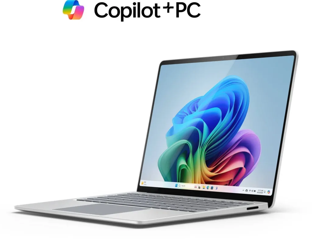 Microsoft Surface Laptop platinová