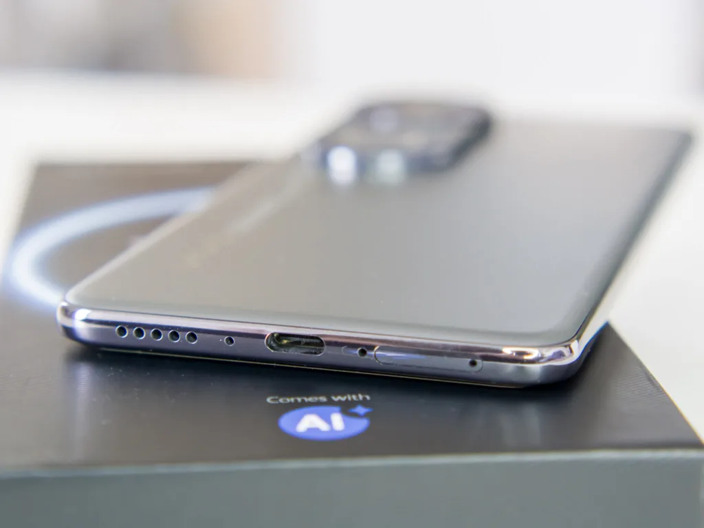 Vivo V50 USB-C