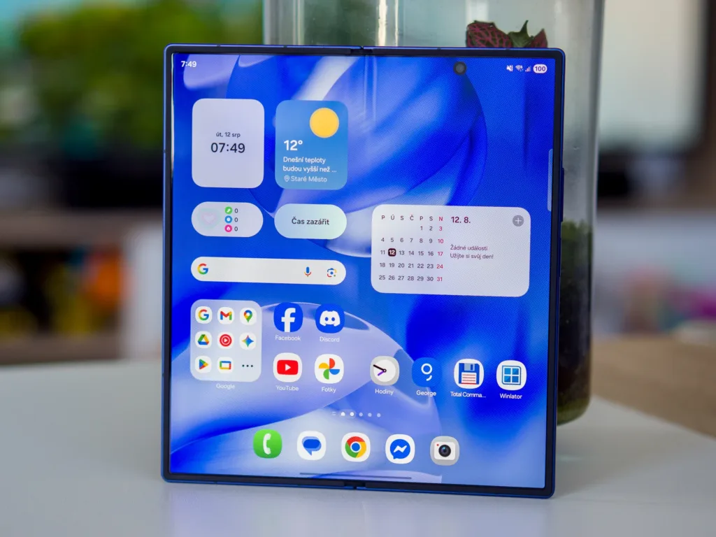 Samsung Galaxy Z Fold7 vnitřní displej
