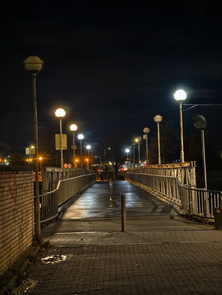 Vivo X300 Pro foto periskop noční