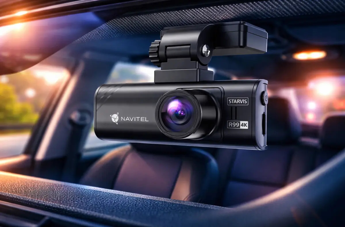 NAVITEL R99 4K za celnim sklem ai ilustrace