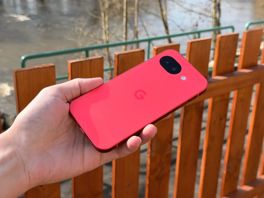 cerveny pixel 10a