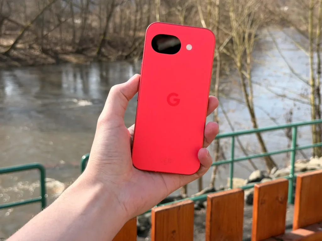 pixel 10a berry