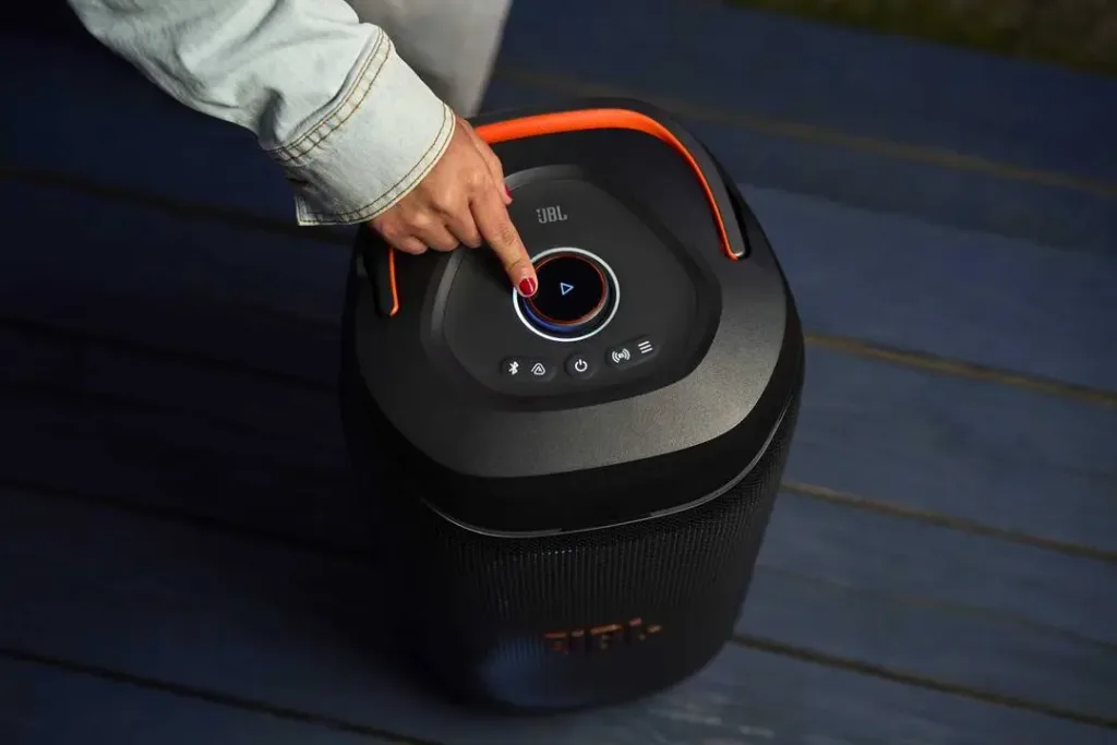jbl partybox 130 tlacitko play