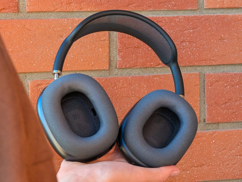 apple airpods max 2024 v ruce u zdi